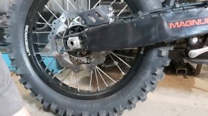 Защита заднего тормозного диска Zuumav cr300 Magnum