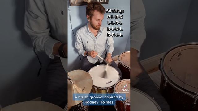 A Rodney Holmes Inspired Rhythm for Brushes