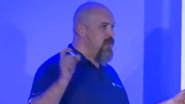 Simple tips to make you app successful - Josh Holmes смотреть онлайн