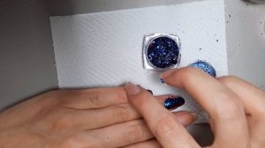 Новогодний маникюр 2021 обычным лаком!