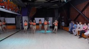 Бачата Леди стайл Шоу номер на вечеринке Рио-party