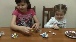 ✦Распаковка шоколадного яйца "Поезд динозавров".✦ Unpacking chocolate eggs "Dinosaur Train".