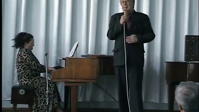 Песня военных лет "Случайный вальс" (исполнитель - Сергей Яковенко, концертмейстер - Елена Гончарук смотреть онлайн