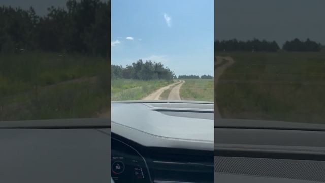 Audi rs q 8 on the sands