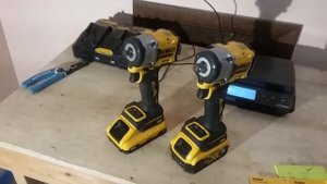 DeWalt DCF921 & DCF923 Compact Impact Wrenches