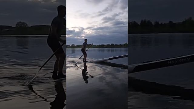 Разворот на гребной доске. Сапборд легко развернуть. Поворот на сапе.