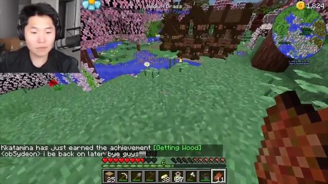 i infiltrated an ALL-GIRLS Minecraft base... смотреть онлайн