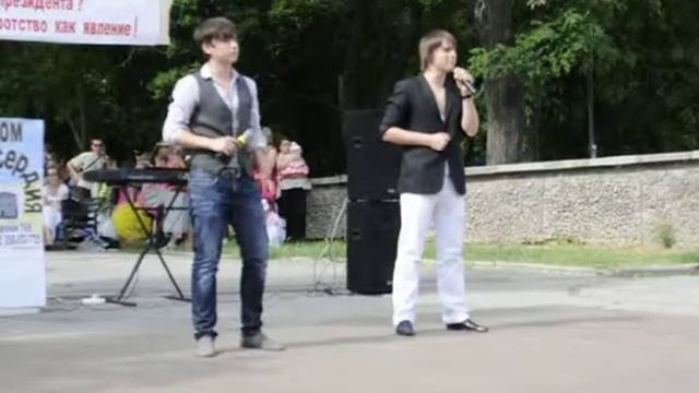 День захисту дітей Херсон 2011 пісня "Ти Янголе Мій" 21 смотреть онлайн