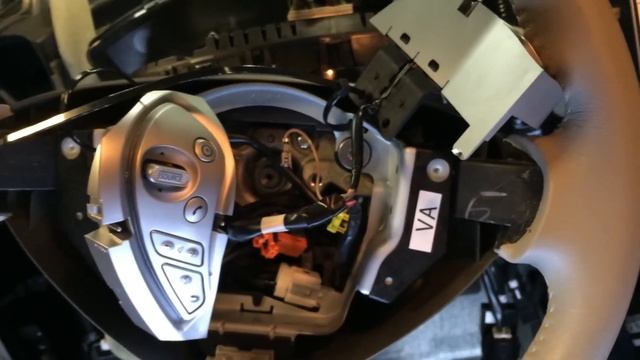 2012 Nissan Leaf Teardown / Component Locations смотреть онлайн