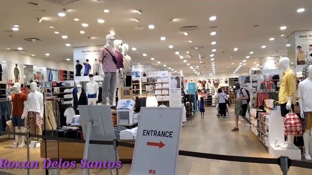 Toronto Eaton Centre #downtowntoronto #toronto #freetravel #eatoncentre #katravelfamily смотреть онлайн