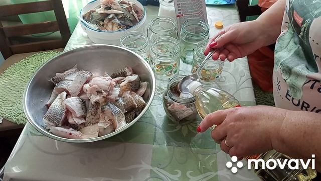 делаю консервы из леща//ЛАЙФХАК как чисто почистить рыбу //25 мая 2023 г. смотреть онлайн