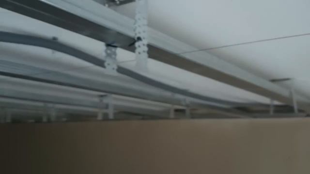 как сделать ровный потолок в один уровень, оптимальный монтаж. Потолок из гипсокартона #14 смотреть онлайн