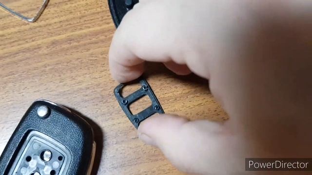 Замена кнопок на автомобильном ключе марки Hyundai смотреть онлайн