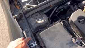 Chevrolet Malibu G9 установка газовых упор капота installing Front Hood Gas Spring Strut Lift Shock