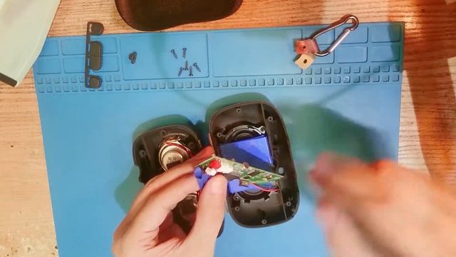 разборка колонки AWEI Y900 смотреть онлайн