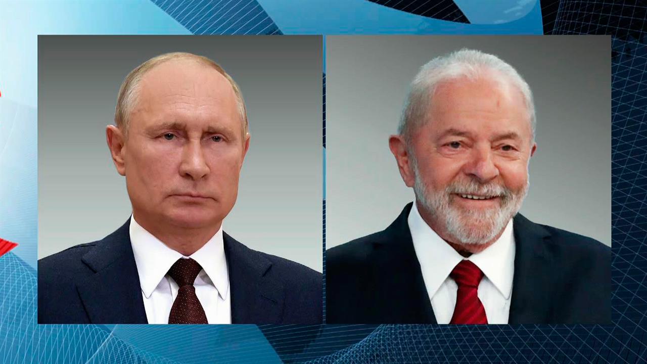 Президент России провел телефонный разговор с коллегой из Бразилии Лулой да Силвой