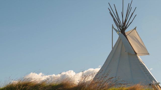 Wind Through the Valley - native flute + shaman drum смотреть онлайн