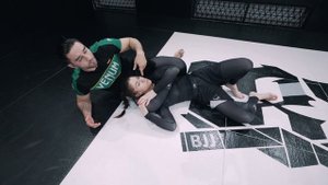 Выход в обратный треугольник из straight jacket