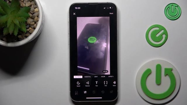 How to Reverse Video on iPhone? - Backwards and Better!