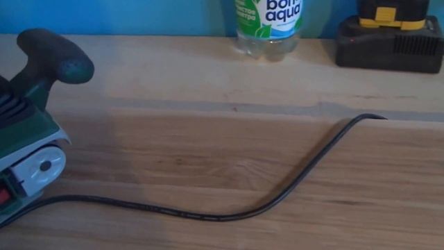 Столярка часть 16 Столешница из Карагача конец истории. Тест шлифовальной машинки Bosch PBS 75A смотреть онлайн