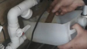 Чистка сетчатого фильтра у циркулирующего насоса