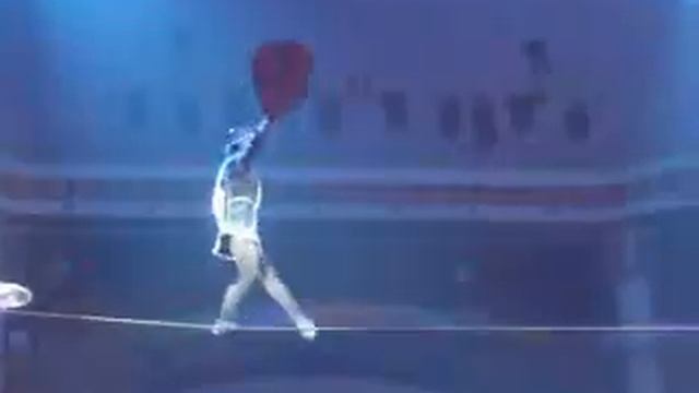 Народная артистка России Марина Осинская. Эквилибр на канате без лонжи