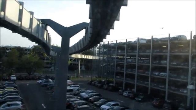 Дюссельдорф аэропорт на монорельсе бесплатно H-bahn Düsseldorf Flughafen Skytrain Düsseldorf Airpor