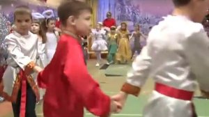 Новогодний утренник в детском саду №129