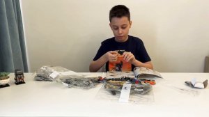 Распаковка и обзор конструктора Lego Star Wars TIE Bomber 75347