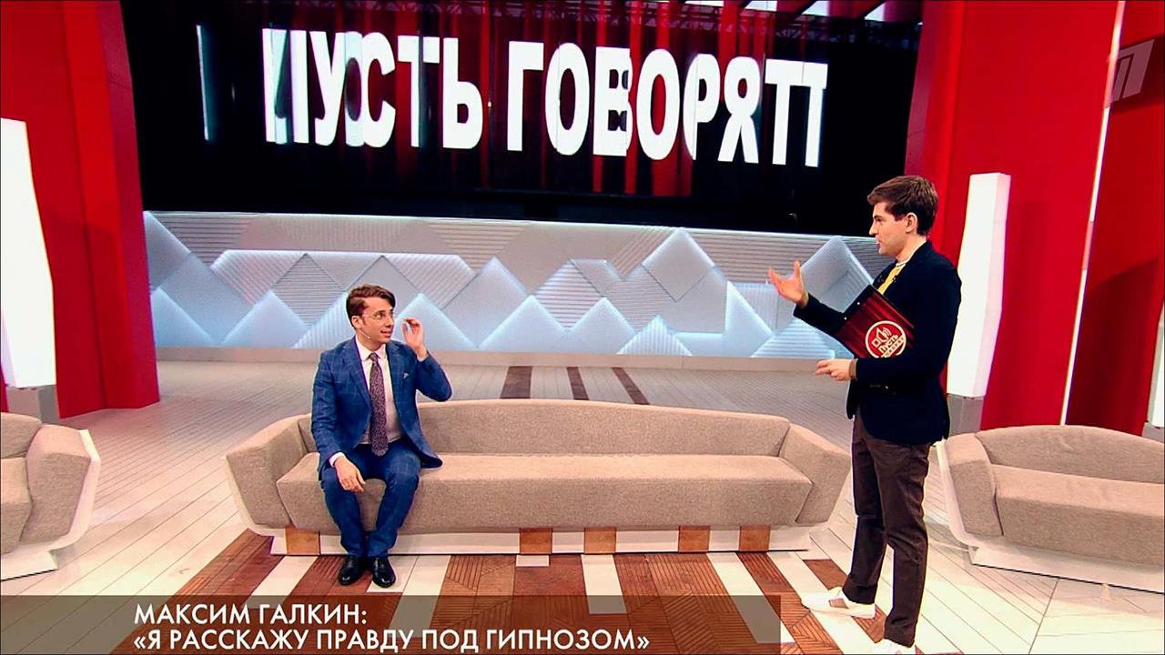 Под правдою лет. Столетний дуб винновская роща ульяновск. The marshall mathers lp eminem альбом. Советские магазины при сталине. Под правдою лет.