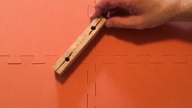 Циркуль для фрезера / Как сделать приспособление для круговой резки для фрезера / Router Compass смотреть онлайн