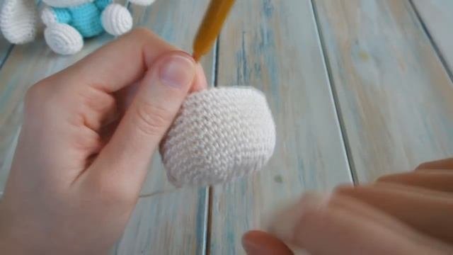 (crochet) Pt1: How To Crochet An Amigurumi Rabbit - Yarn Scrap Friday