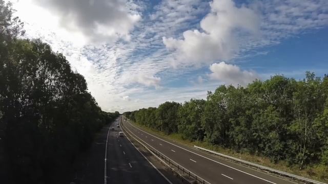 Вернувшись домой раньше, застукала супруга с другой девушкой. А увидев ее лицо под одеялом... смотреть онлайн