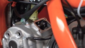 Регулировка клапанов двигателя ZS177MM