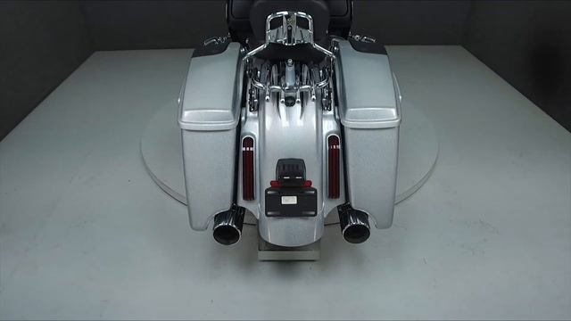 2015 HARLEY DAVIDSON FLHXSE CVO STREET GLIDE SPECIAL - National Powersports Distributors смотреть онлайн