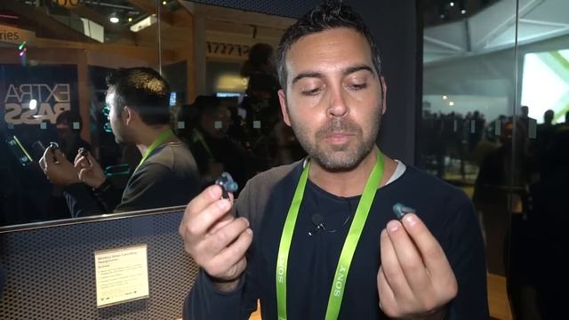 SONY, nuove cuffie sportive wireless con Noise Cancelling | CES 2018 смотреть онлайн