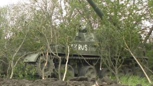 Батарея самоходных орудий "Гиацинт-С" уничтожают украинское подразделение американских гаубиц М777