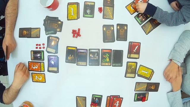 Indovina chi gioca a cena #31: Dungeon Raiders gameplay смотреть онлайн