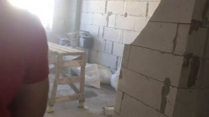Демонтаж стены из пеноблока сабельной пилой