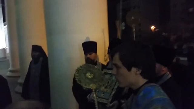 В 0 часов 1 октября 2017 года по улицам Курска прошел НОЧНОЙ КРЕСТНЫЙ ХОД с чудотворной иконой Бож смотреть онлайн