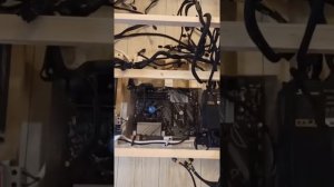 Что делать, когда не хватает проводов для видеокарты и райзера. Я делаю так.