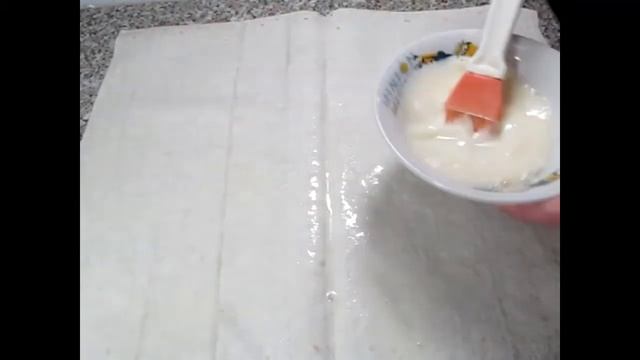 Штрудель с вишней Strudel with cherry and thin lavash