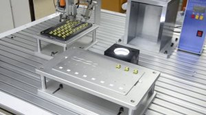 Inserting robotic machine