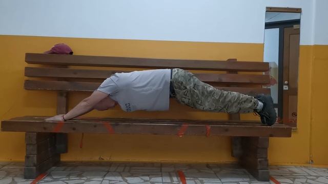 планка на вытянутых руках. 35 секунд. Бурятия смотреть онлайн