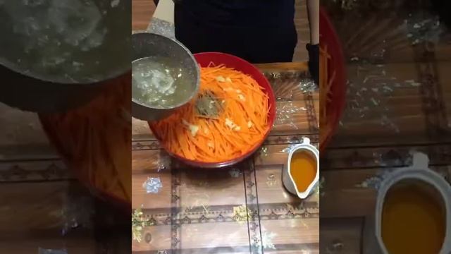 Легкий рецепт морковчи ( морковь по корейски )