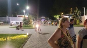 Анапа. 3.08.2023. Вечерняя  Гуляем с друзьями. Уезжаю из Анапы работать. Колесо обозрения.