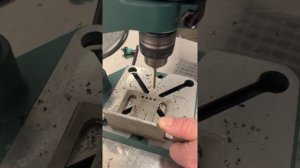 Тест сверло по металлу ТМ Атака VS сверло по металлу ТИ Unimag