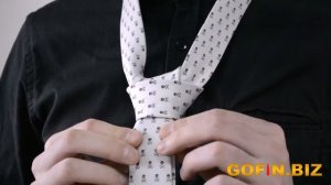 Как завязать галстук, видео как завязывать галстук