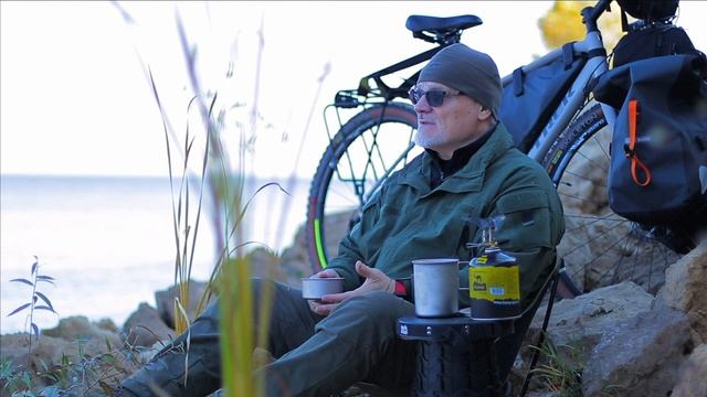 Чтобы так пить чай нужно купить велосипед. смотреть онлайн