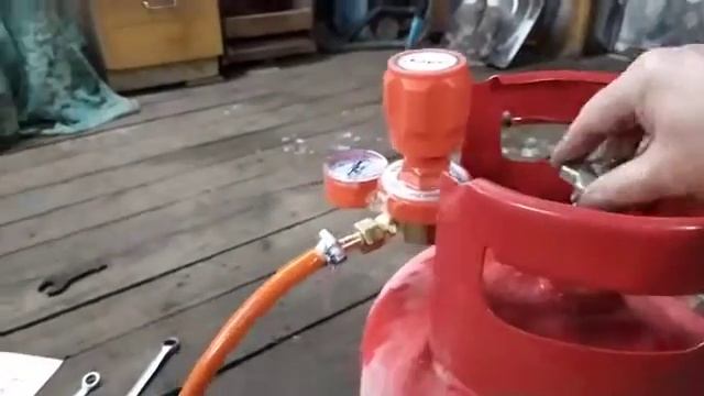 Редуктор Сварог БПО 5-5 для газовой пушки смотреть онлайн